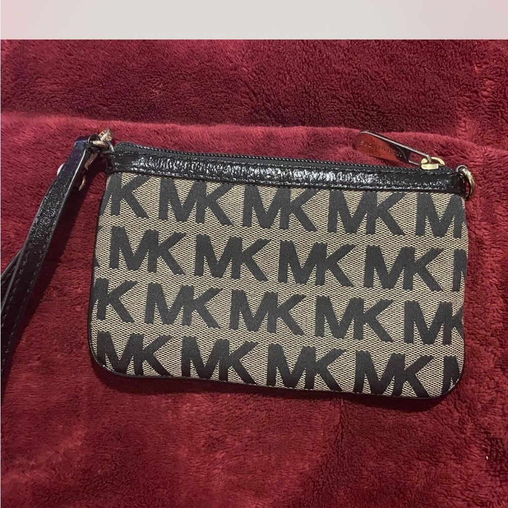 Michael Kors Black and Beige Logo Wristlet
